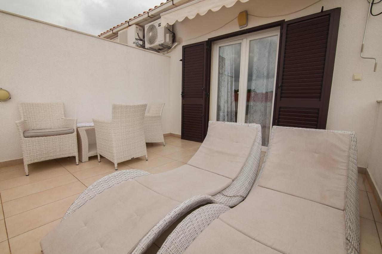 Kos Apartments Bol Exterior photo